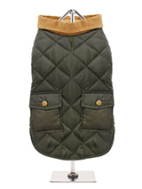Forest Green Quilted Town & Country Coat - Urban Pup's Quilted Town & Country Coat has been crafted for lightweight warmth and unparalleled heritage style. It just oozes class and is perfect for either the city or country. The beautiful soft corduroy collar has an enamel Urban Pup label pin as standard for that on-trend, quality feel. It has...